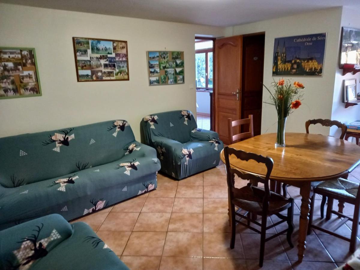La Chapelle-pres-Sees La Ferme Des Tertres Bed & Breakfast エクステリア 写真